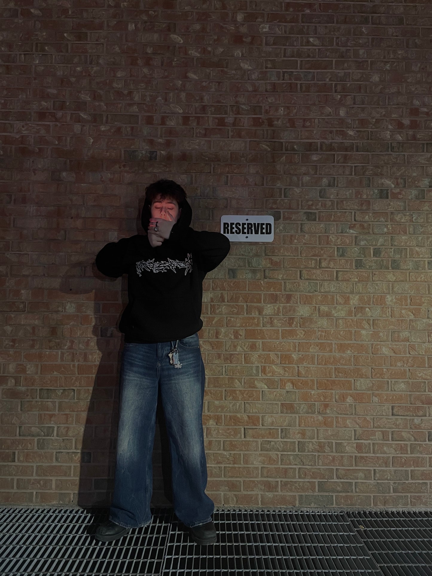 HOODIE BLACK/WHITE LOGO