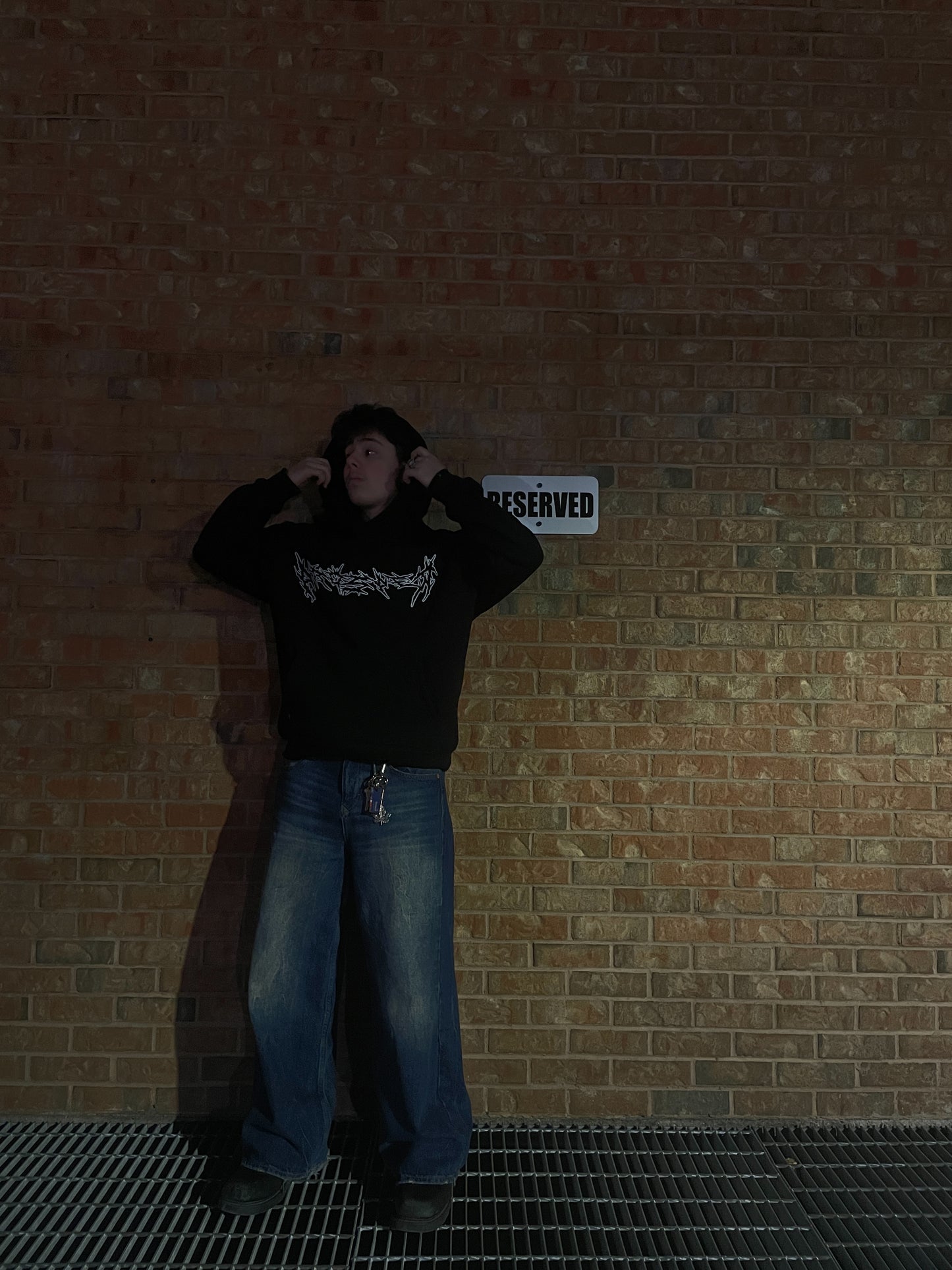 HOODIE BLACK/WHITE LOGO